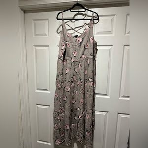 TORRID Woven Size 4 Maxi Dress NWT | Floral Printed Pink/ Gray Braided Straps